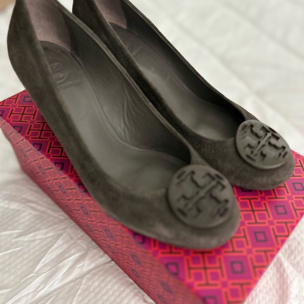 Tory Burch Gray Suede Heels